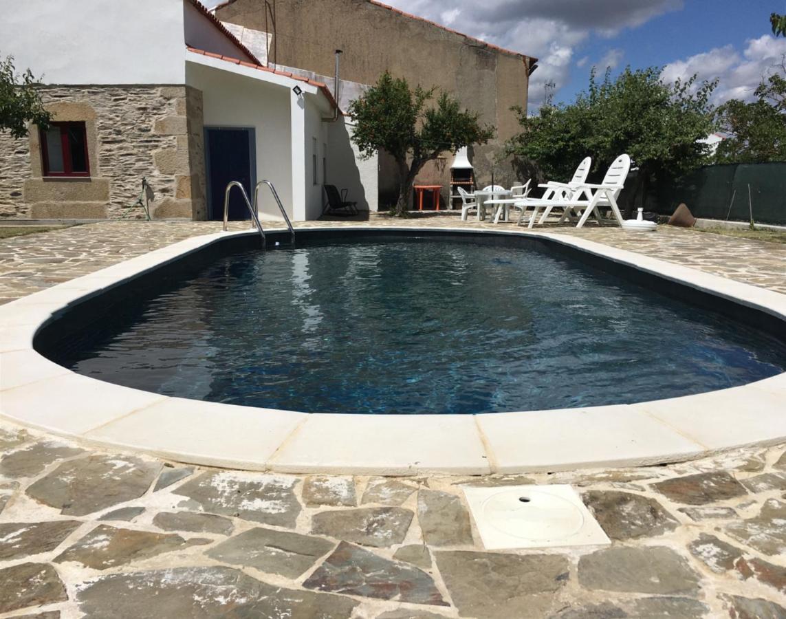 Casadaldeiadalmofala Esterno foto
