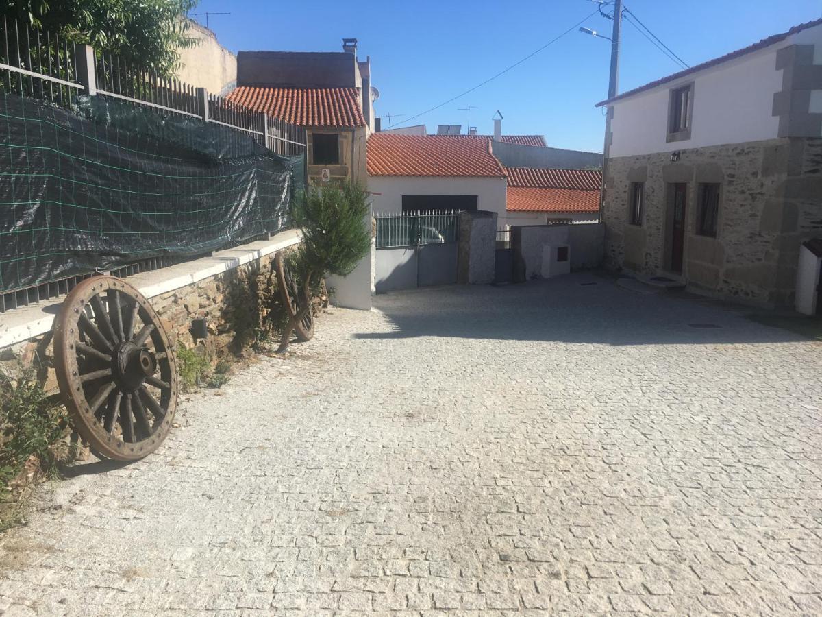 Casadaldeiadalmofala Esterno foto